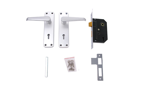 685 Lever Lock and Handle Set By Specifications