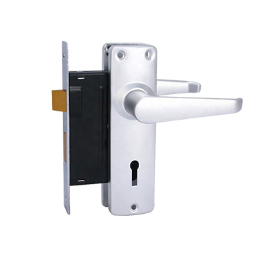 680 Silver Lever Lock Set